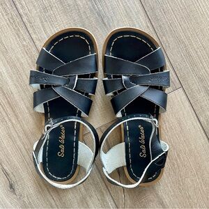 Saltwater Sandals Black leather size 7